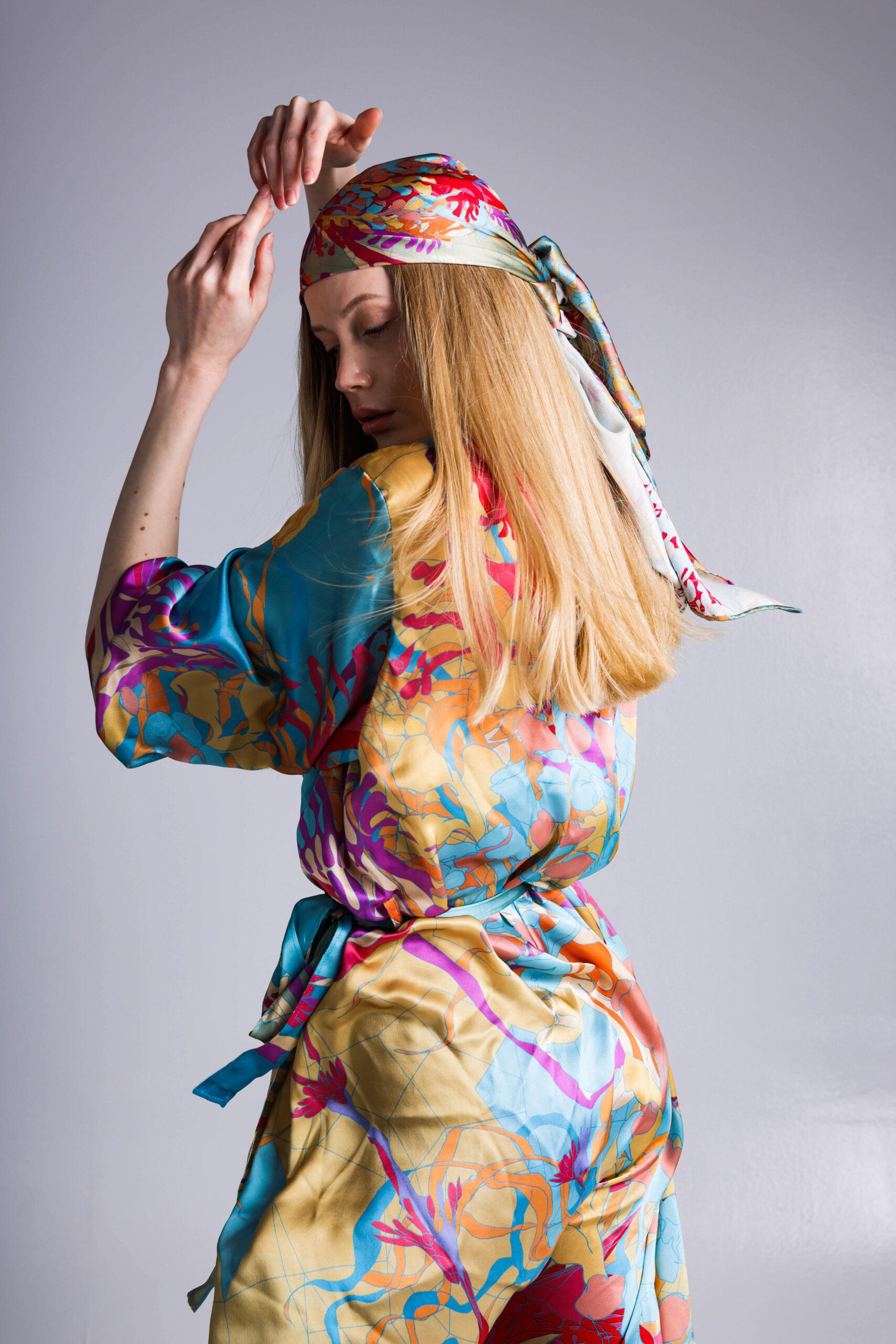 Siidist kimono MA+KE lab x AI