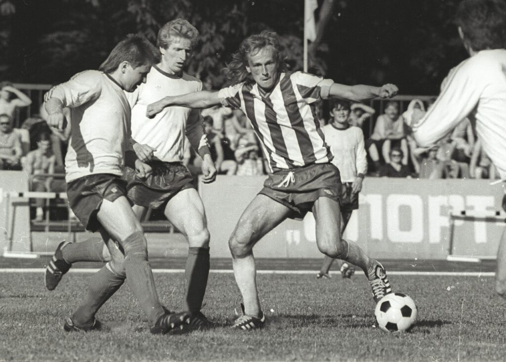 Ott Mõtsnik, 1988